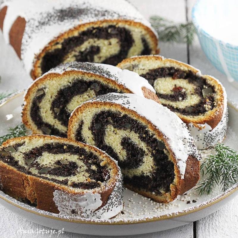 Perfekcyjny makowiec – w jakiej temperaturze osiągnąć idealne wypieki?