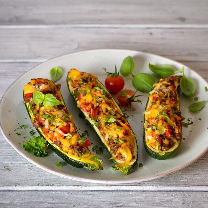 Szybkie danie dla gości: sprawdzone przepisy, które zachwycą każdego